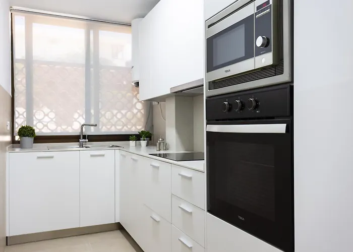 Frontline Playa Las Vistas With Pool, Parking, Sea