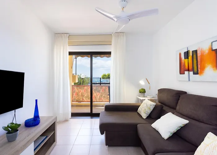 Frontline Playa Las Vistas With Pool, Parking, Sea