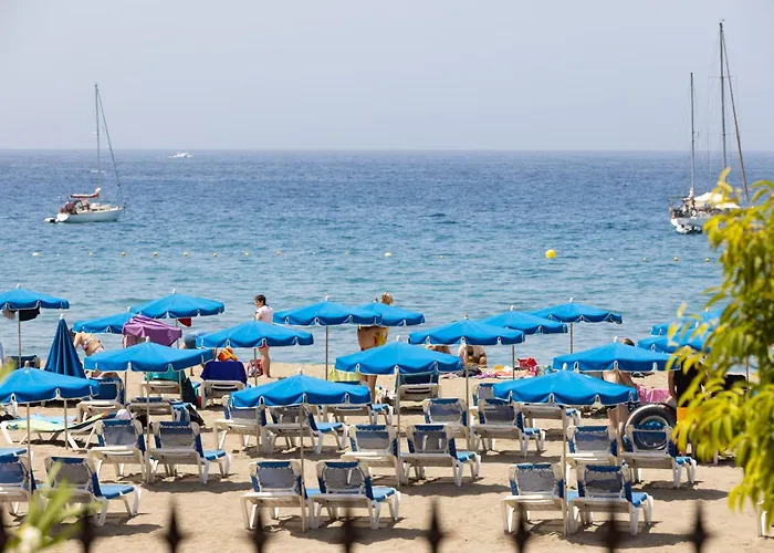 Frontline Playa Las Vistas With Pool, Parking, Sea
